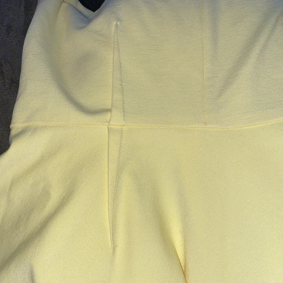 Cue Australia Peplum Top - Picture 8 of 8